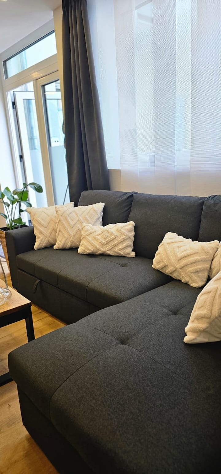 Urlaub Bei Freunden | 4 Zimmer | 65´tv | Premium - Augsburg