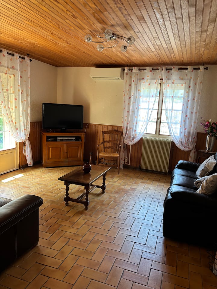 Maison Familiale à Paunat Avec Spa - Dordonha