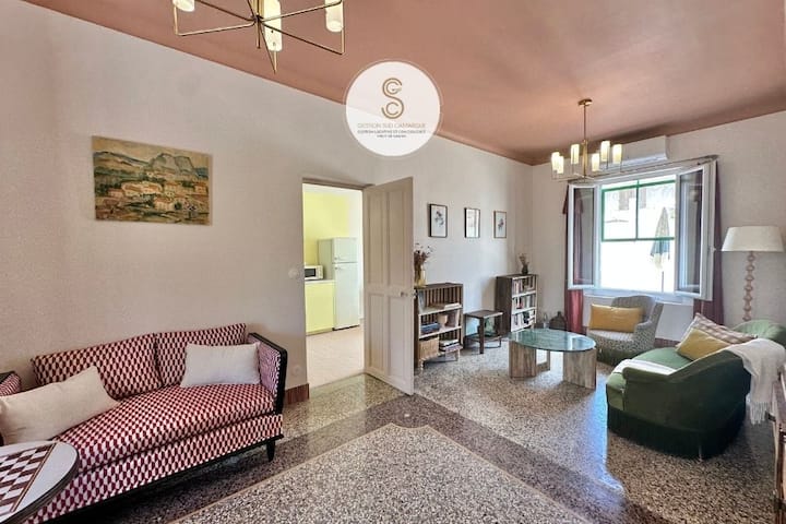 "Les Jonquets" Arles - Terrasse Wifi & Parking - ibis Arles
