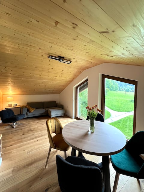 Quaint 3-room attic apartment