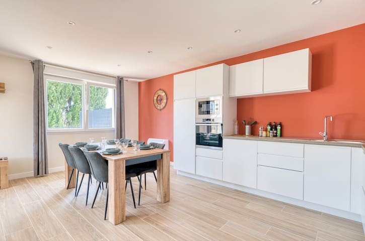 Hotop Conciergerie managed Airbnb listing 1