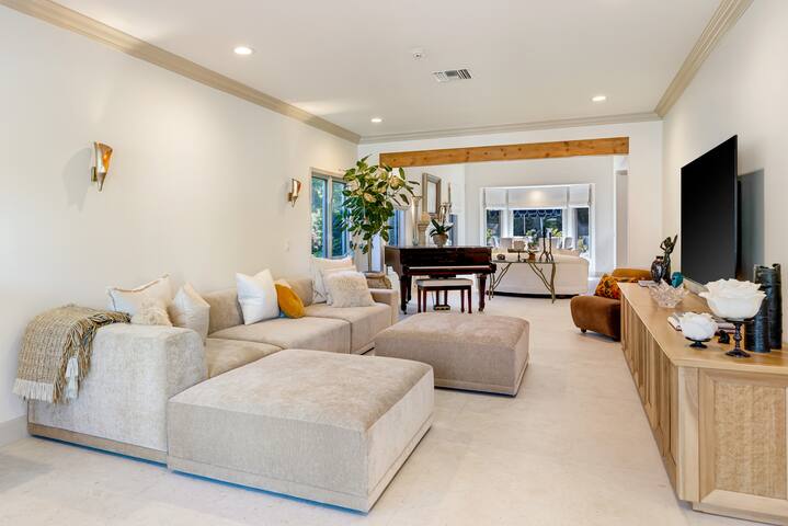 Modern Studio City Villa w/ Pool & Luxe Interiors gallery image 3