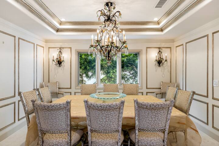 Modern Studio City Villa w/ Pool & Luxe Interiors gallery image 4