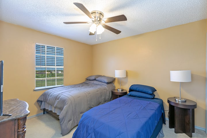 غرفة النوم 2