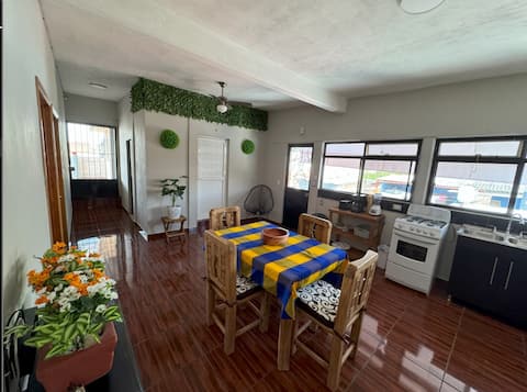 Popular Airbnb listing: Departamento 3 Acapantzingo in Cuernavaca