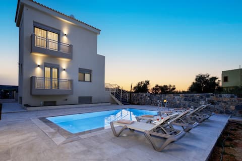Villa Ioanna | 2 Bedroom Villa - Private Pool