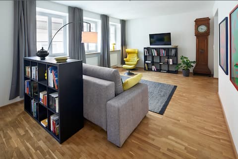 Popular Airbnb listing: Unterer Brücke Vacation Home in Bamberg