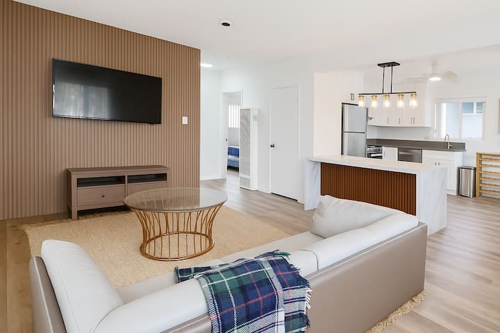 Venice Beach Side Private Duplex - Santa Monica, CA