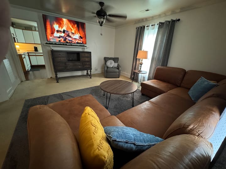Comfy, Quiet, Fully-appointed 1br/1ba - South Boston, VA