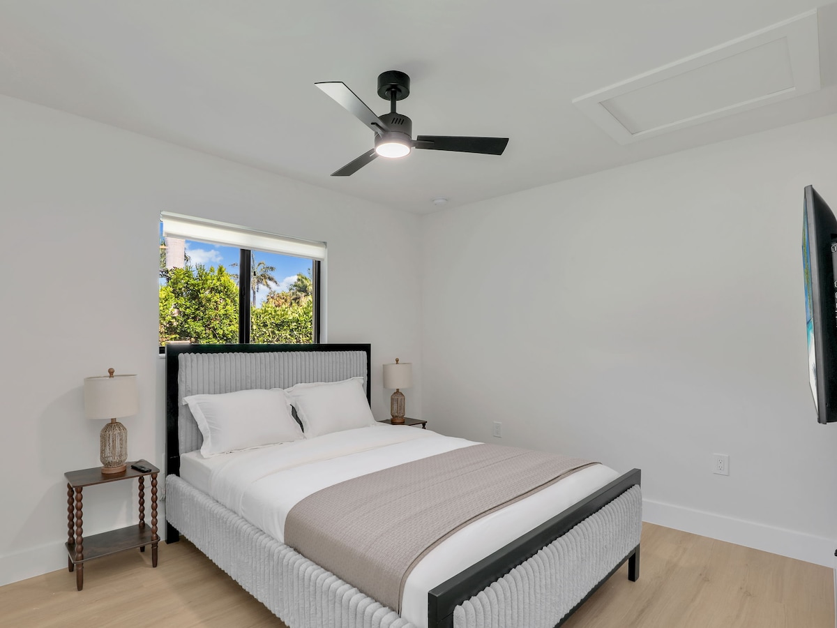 غرفة النوم 2 (كوين)