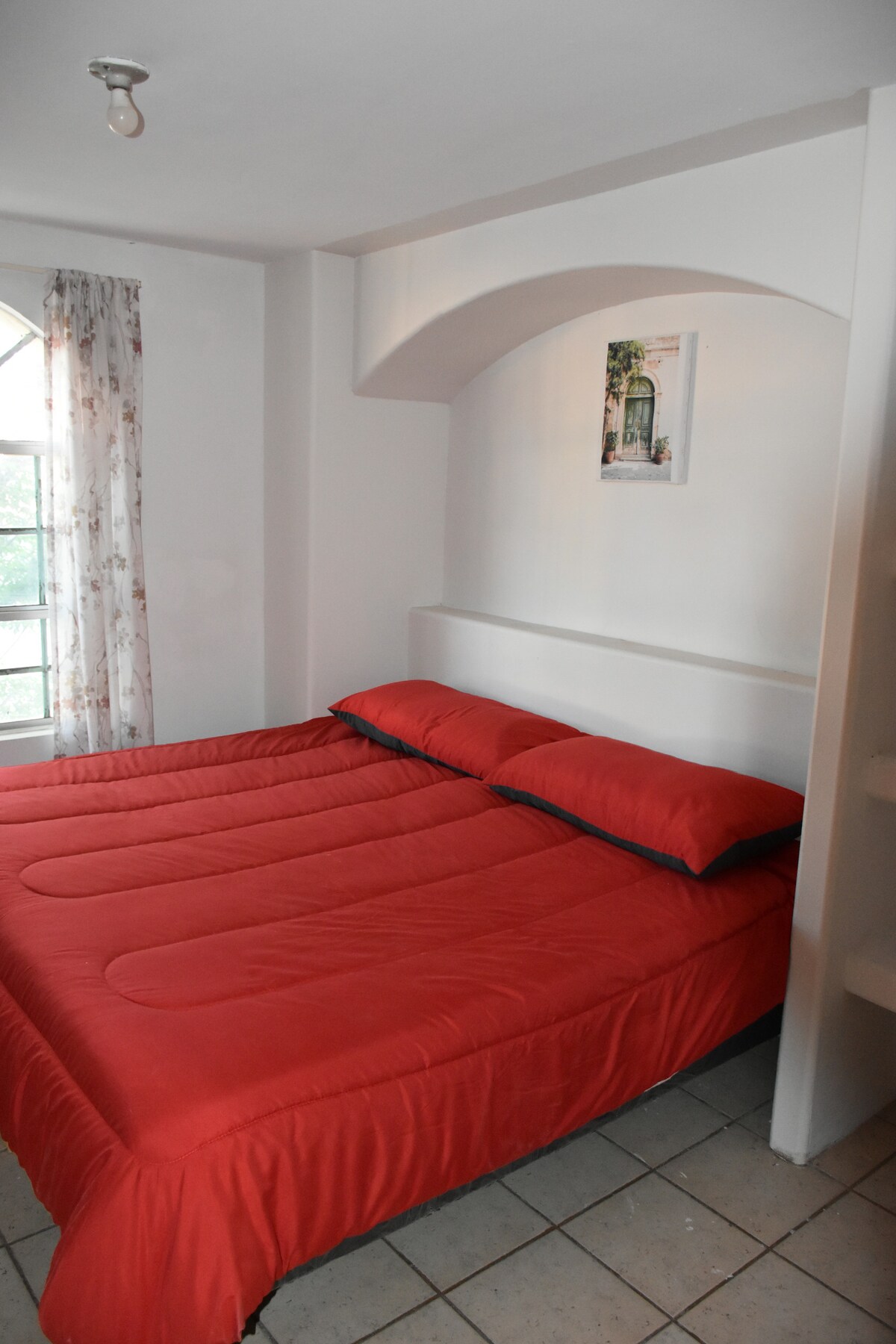 Ოთახი ზედა სართულზე