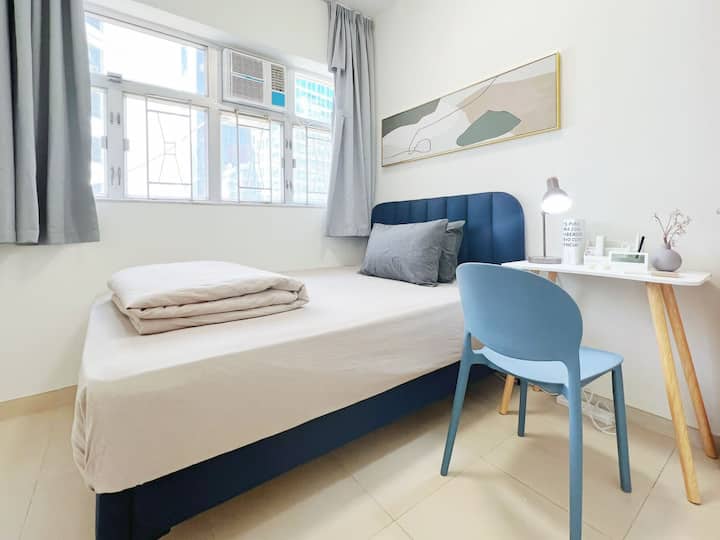 Bright & Cosy Large Double Air-con@wanchai Mtr - Wan Chai