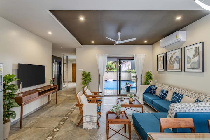 Living room image 5