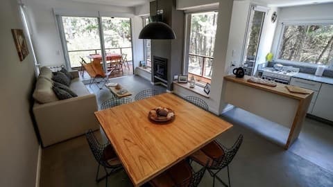 Popular Airbnb listing: Almendra - Apartment in Mar de las Pampas in Mar De Las Pampas