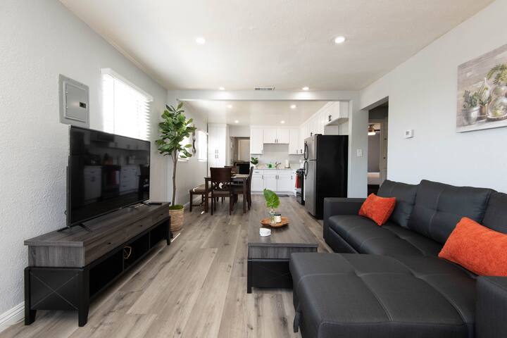 5 BR and 3Bath spacious Apt gallery image 5