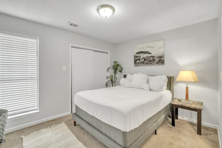 საძინებელი 1