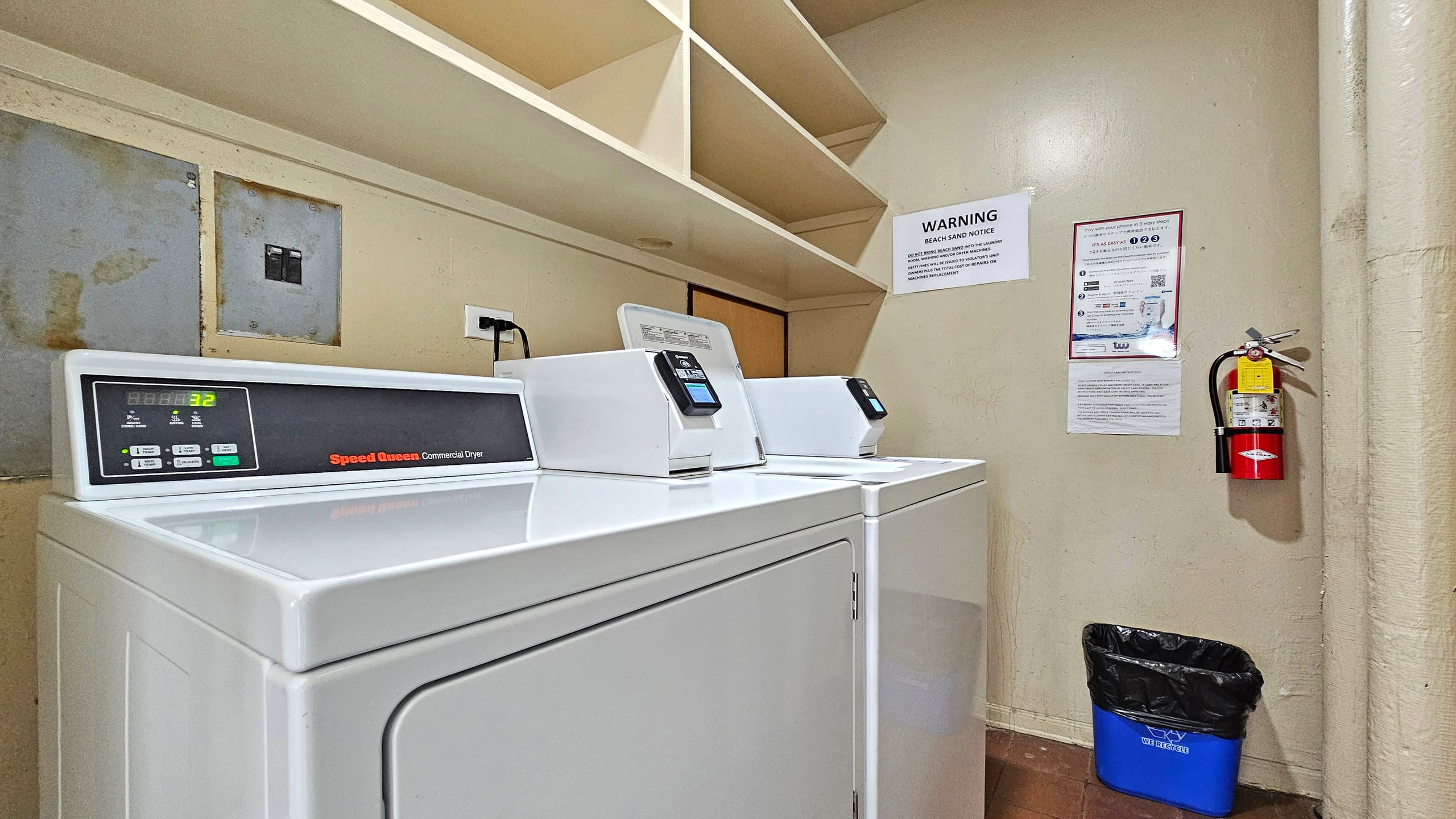 Aloha Stay – 2BR w/ Free Parking - Image 25