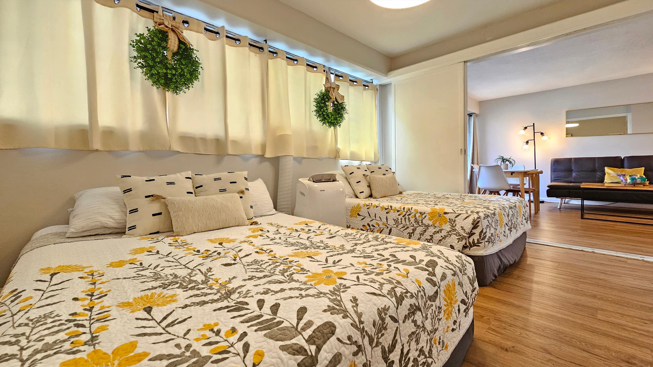 Aloha Stay – 2BR w/ Free Parking - Image 19