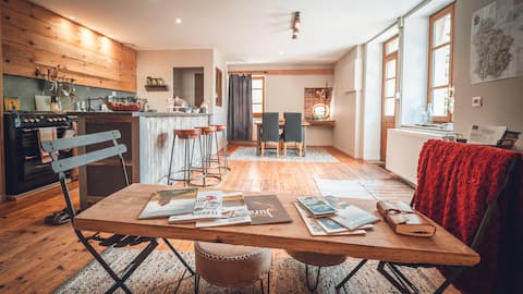 Airbnb performant: La Source "country chic" style gîte à Diocèse De Saint Claude