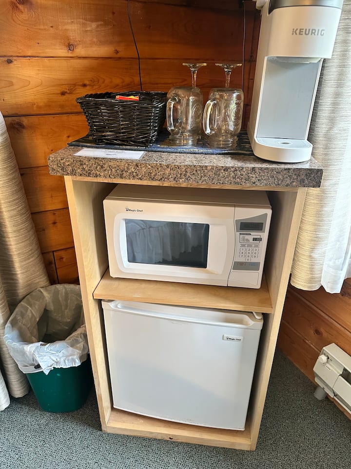 Homer Floatplane Lodge, Room #4 - Homer, AK
