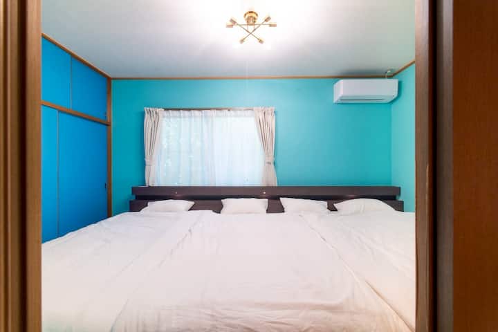 起きる気ゼロ部屋（まどろみパラダイス）：通常3名が定員ですが、お子様連れのご家族の場合は４～5名までご利用いただけます。
