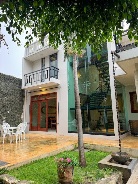 House for 6 people near Plaza Bella