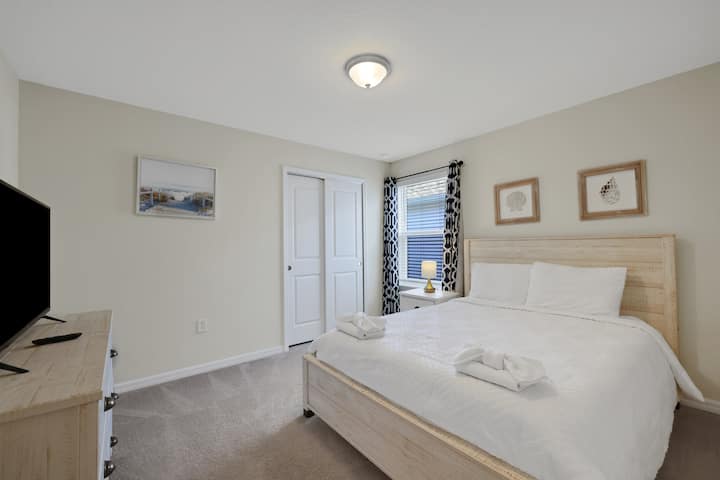 Schlafzimmer 5