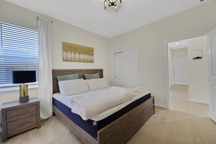 Schlafzimmer 2