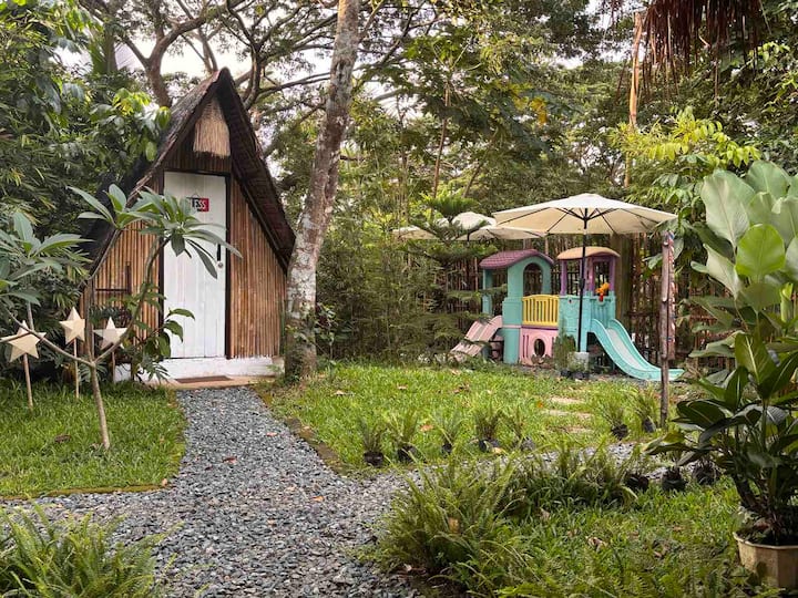 Cabins In Alfonso - Pool Side -