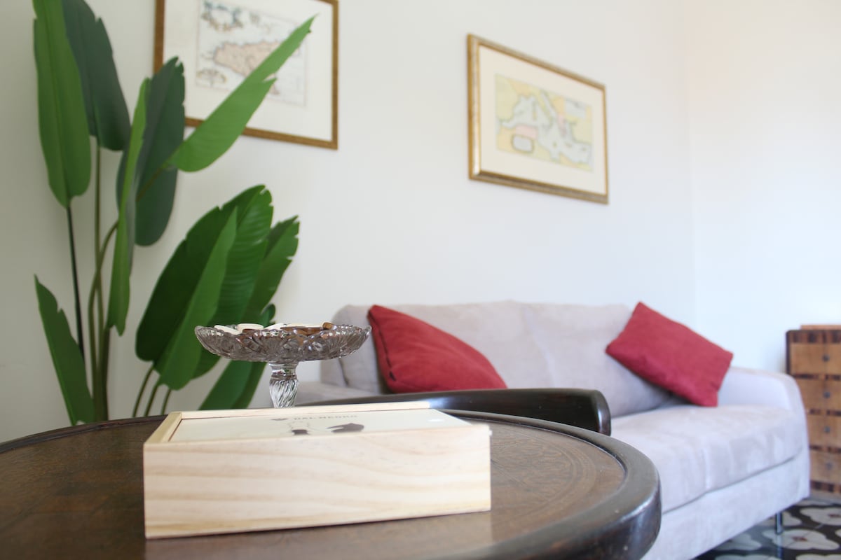 Popular Airbnb listing: “Etna Home” 400mt SEA - A/C - Taormina - Naxos in Riposto