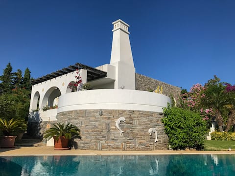 Aqua Blue Villa in Sounio Athens