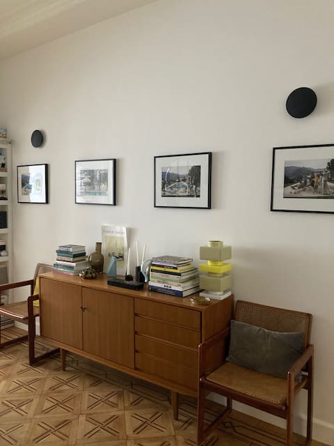 Successful Airbnb property: Brussels Cinquantenaire Apartment in Schaerbeek Schaarbeek