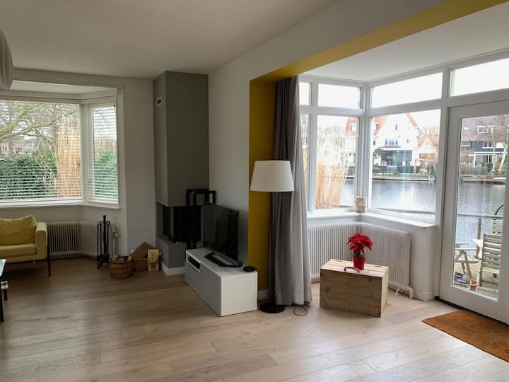 Home On A Lake Near Amsterdam - Sleeps Up To 11 - Hoofddorp