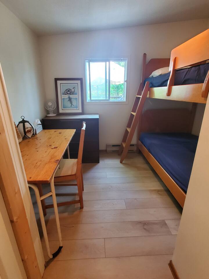 เตียงสองชั้น