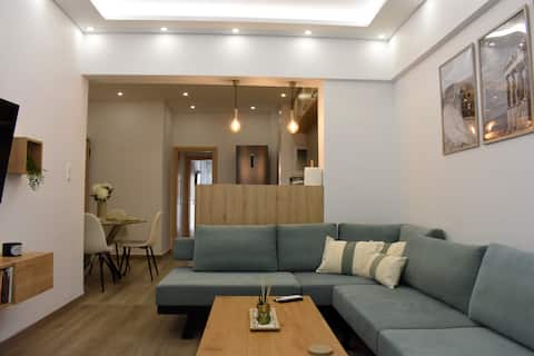 Top Airbnb: Athens Cozy Flat near Metro in ΑΜΠΕΛΟΚΗΠΟΙ ΙΙ