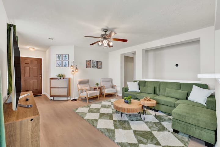 Cozy Home In North Houston Near Airport - Houston George Bush Airport (IAH)