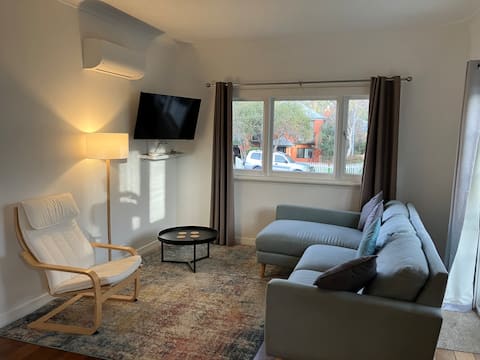 Popular Airbnb listing: Town Cottage Margaret River in Margaret River