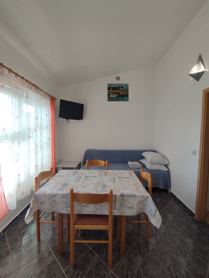 Apartment 1 Mit Terasse - Vir