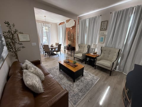 Charming Downtown Historical Bank Loft
