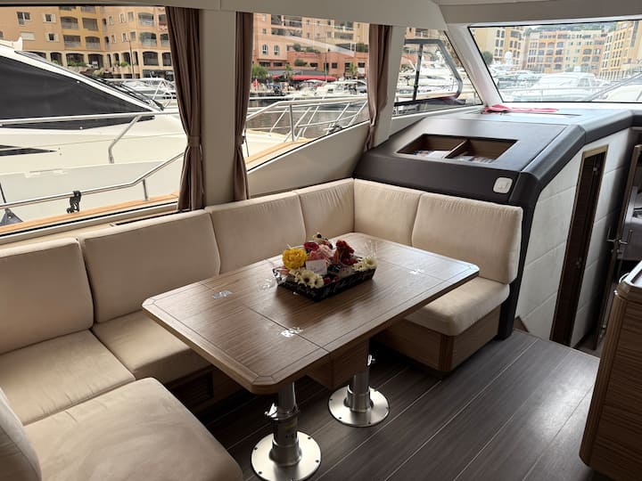 Wake Up In Monaco – Yacht Stay On Greenline 48 Fly - Mónaco