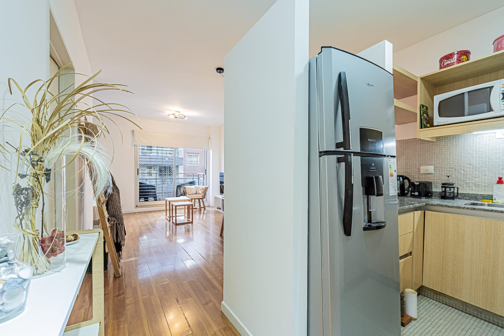 Furnished studio apartment in Colegiales with pool and laundry