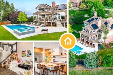 Stunning Oasis w/Pool, Mountain Views & Game Room