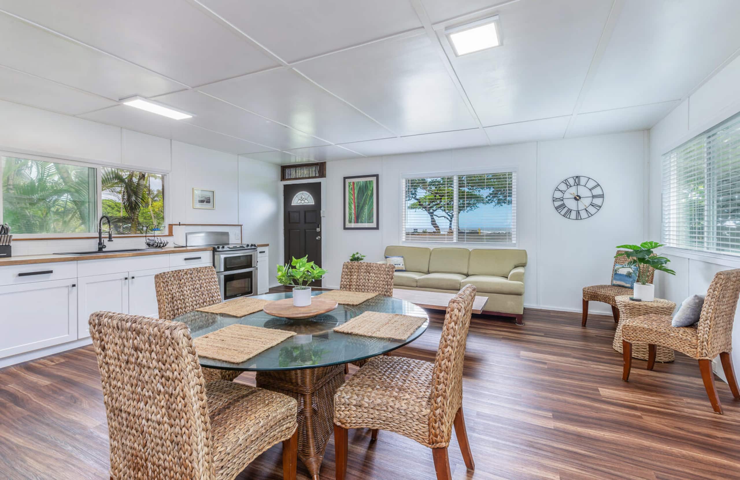 Home in Hilo · ★4.56 · 3 bedrooms · 6 beds · 1.5 private baths - Image 26