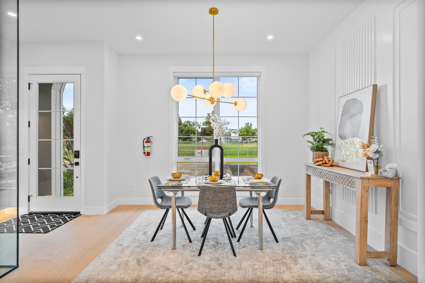 Upper dining area