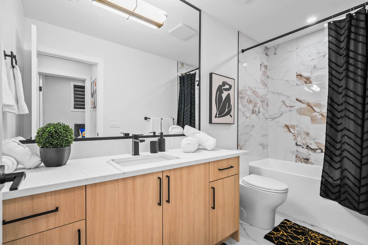 Lower washroom