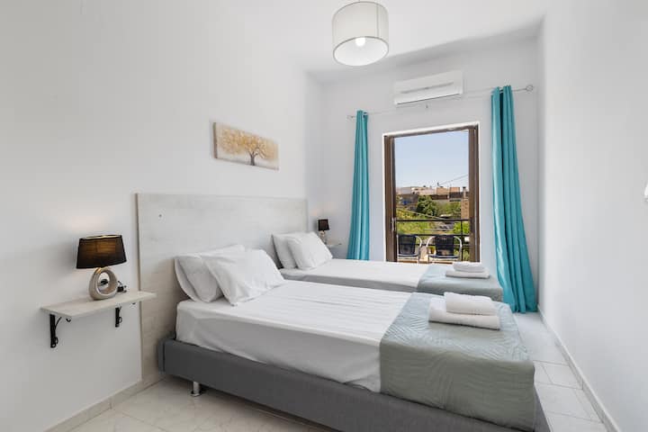 Sun & Beach Apartment In Chania 8 - Chania