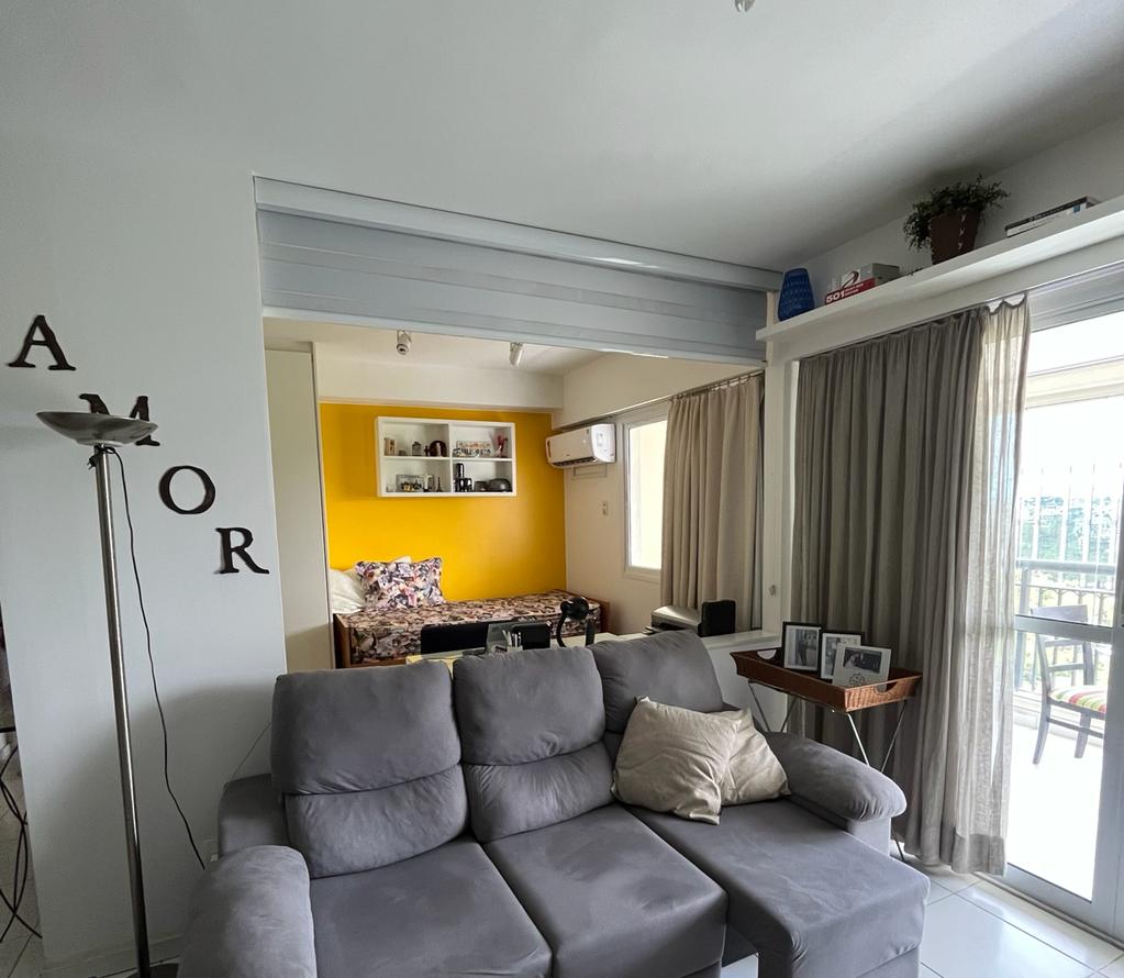 Successful Airbnb property: Cozy apartment with a pool and view! in Barra Da Tijuca