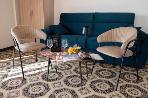 Top Airbnb: Comfort and elegance with a sea view a Cefalù