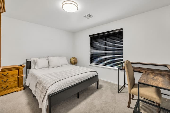 غرفة النوم 2