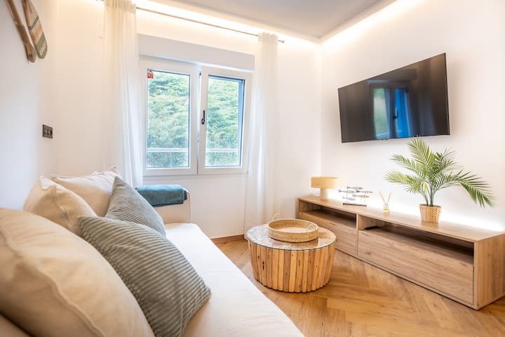 Modern Apartment With Stunning Terrace & Sea Views - Asturias
